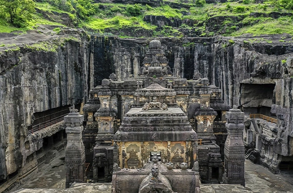 Bangalore Jyotirlinga Nasik Ajanta Ellora flight package